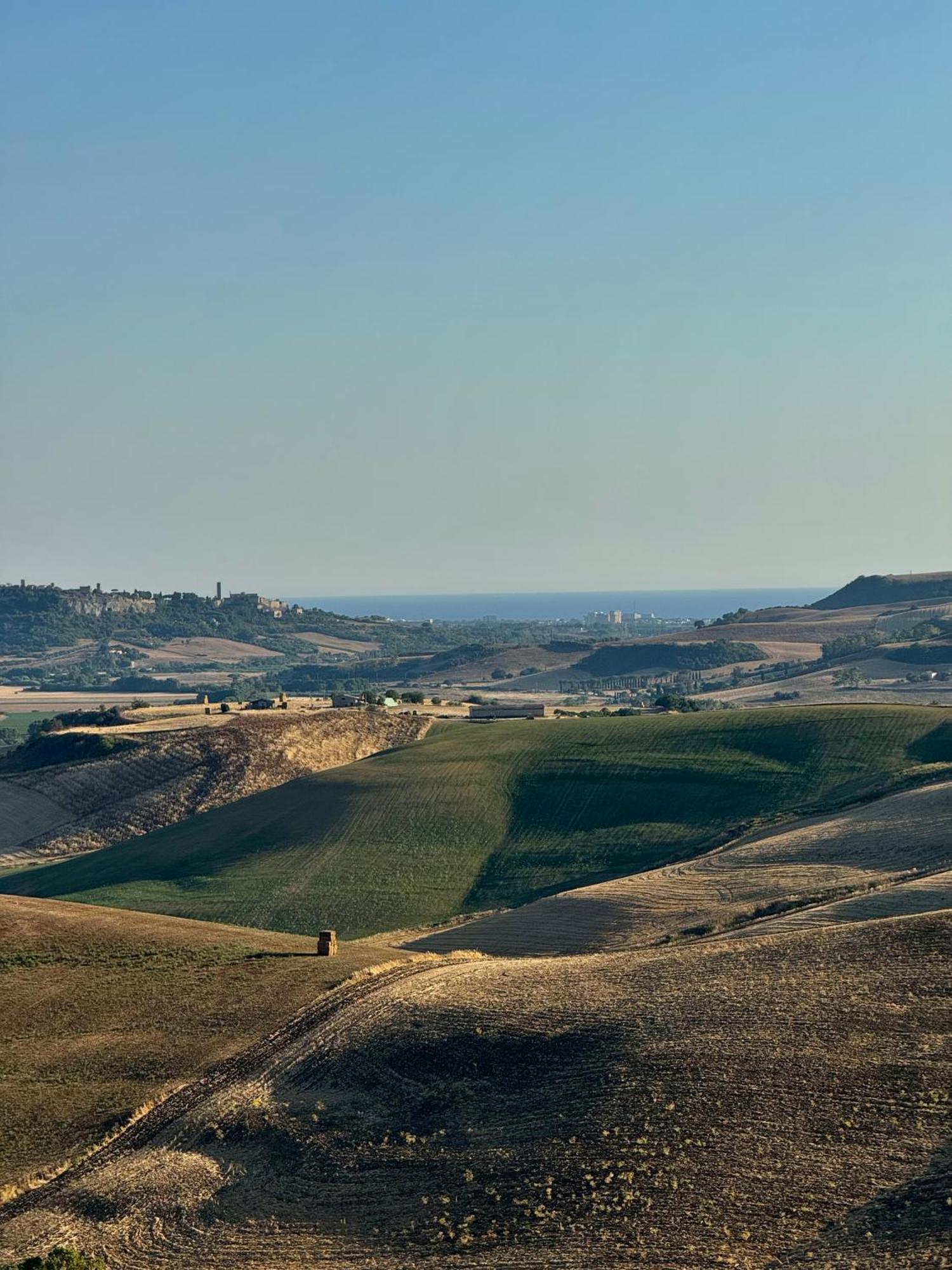 La Domus Della Regina Villa Tuscania Buitenkant foto